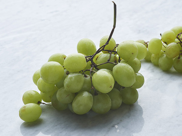 Green Seedless Grapes (3 lbs.)